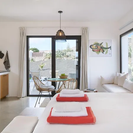 Casa Del Aljibe - El Estudio La Asomada (Lanzarote)