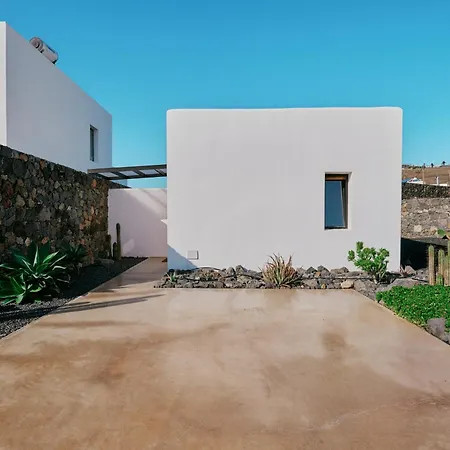 Vakantiehuis Casa Del Aljibe - El Estudio La Asomada (Lanzarote)